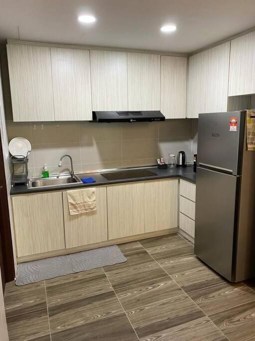 Vivacity Megamall Jazz 8pax 3br #joyoustayz1
